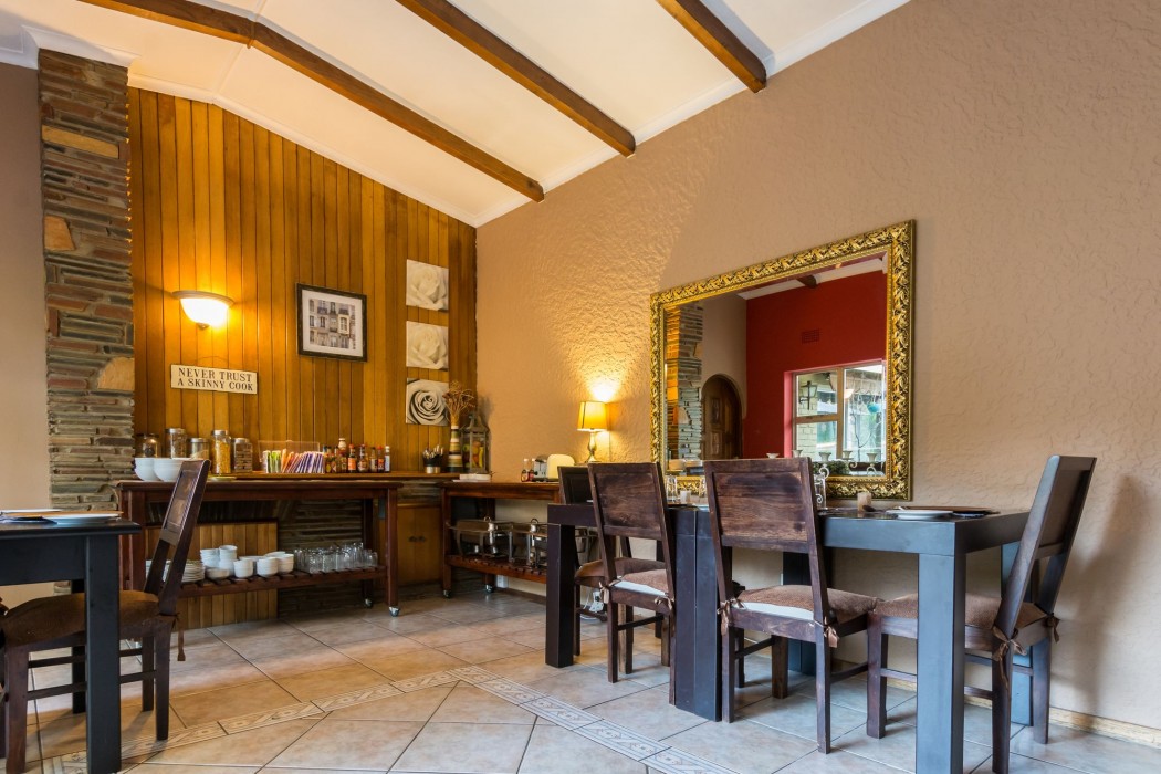 Silverstone Guest House 6/26