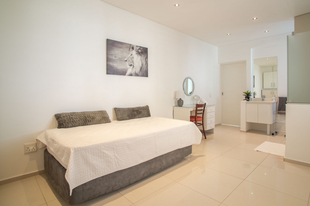 Funkey Villas 24/67
