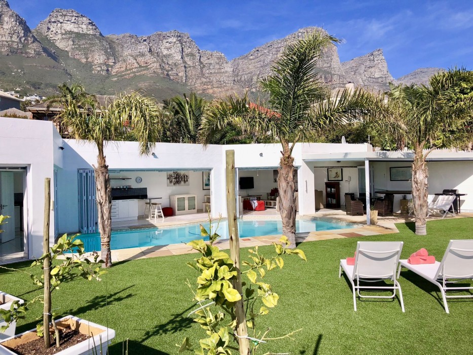 Funkey Villas 35/67