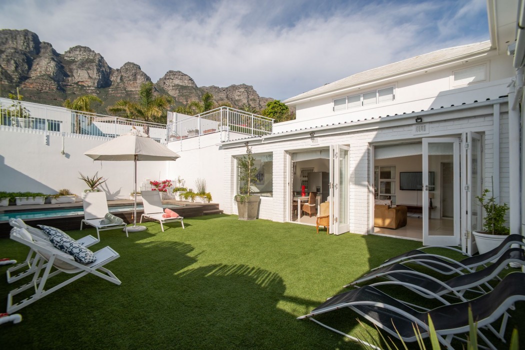 Funkey Villas 32/67