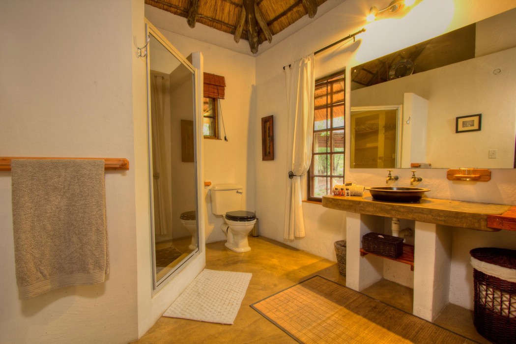 Casart Game Lodge 25/72