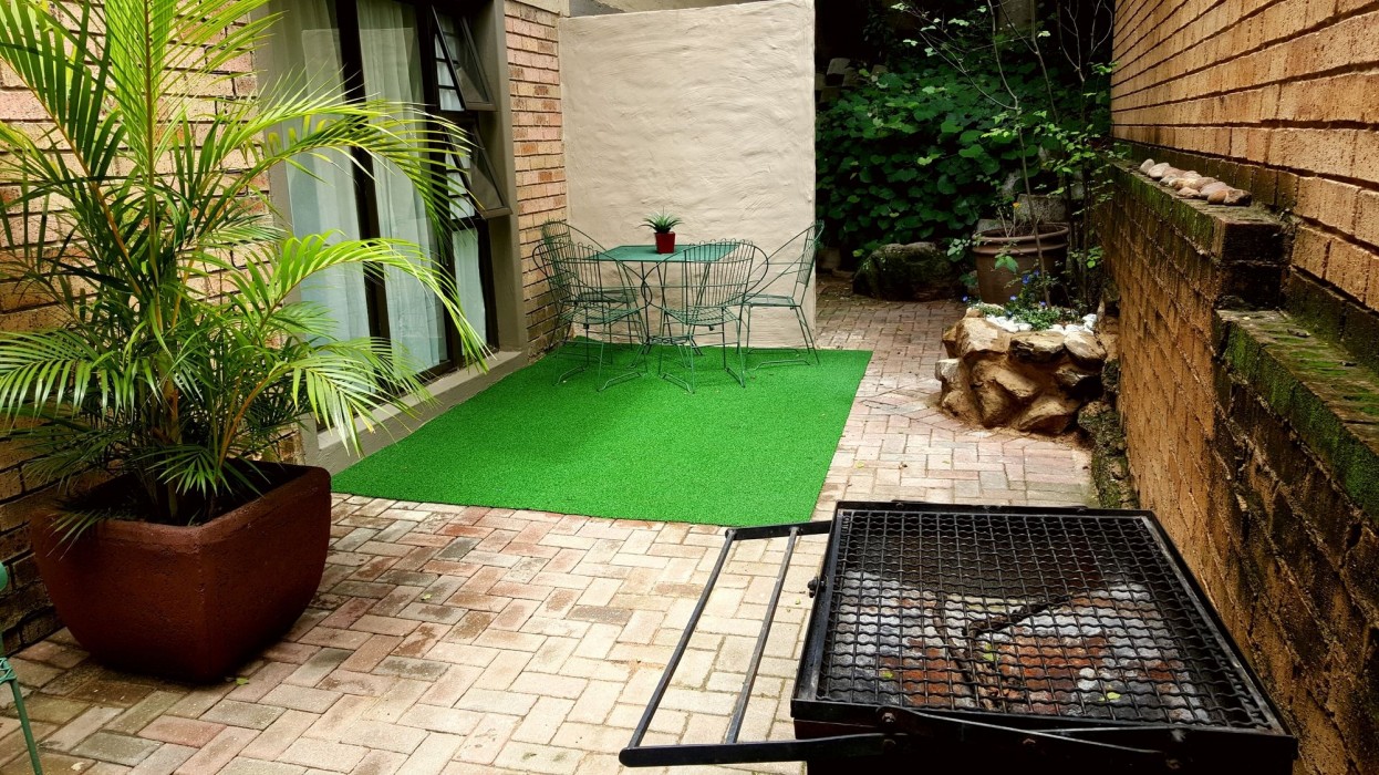Sunshine Self Catering 12/78