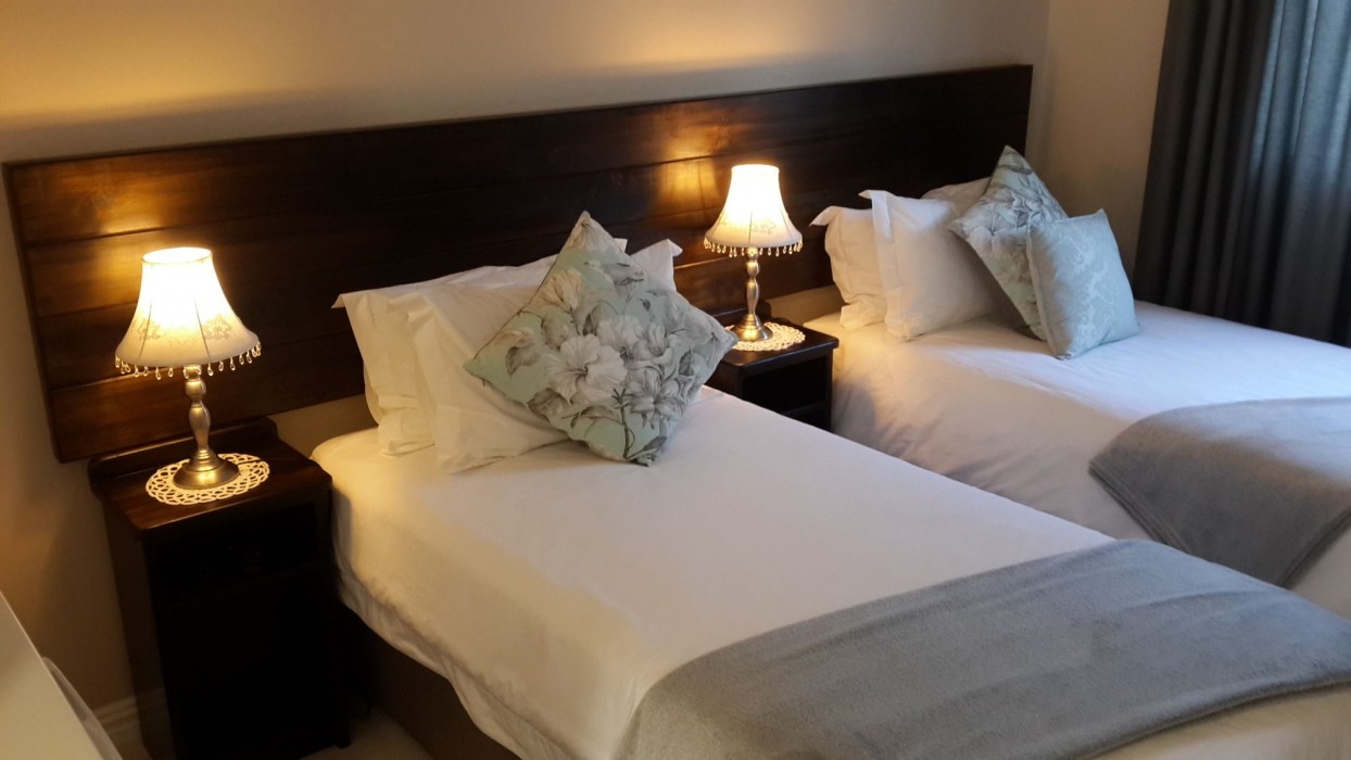 Metime Self Catering Accommodation 32/42