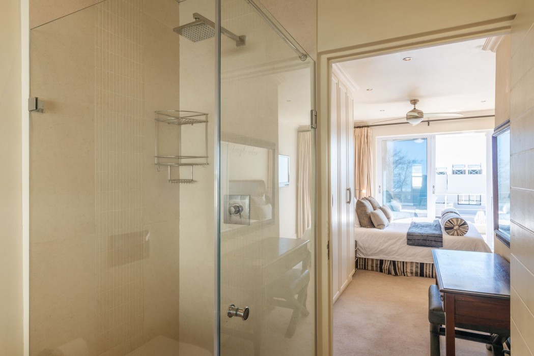Camps Bay Luxury Villa 29/30