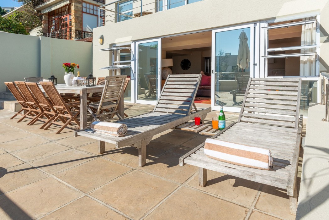Camps Bay Luxury Villa 11/30