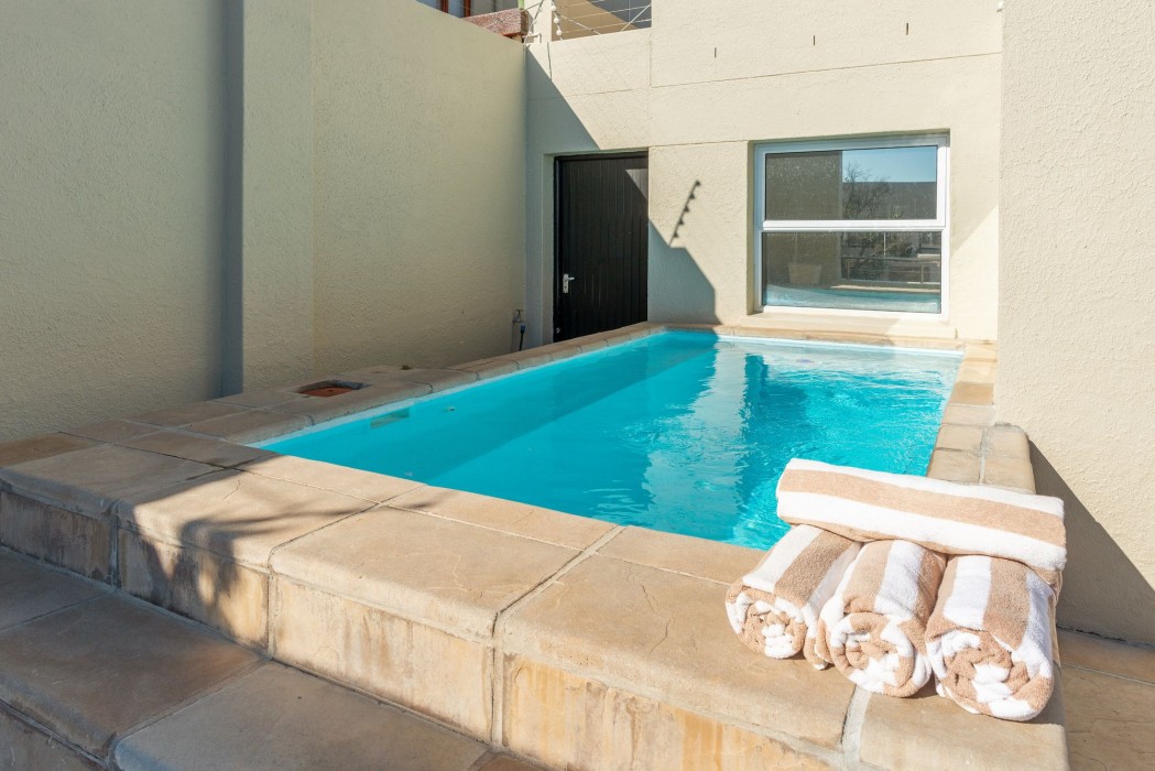 Camps Bay Luxury Villa 8/30