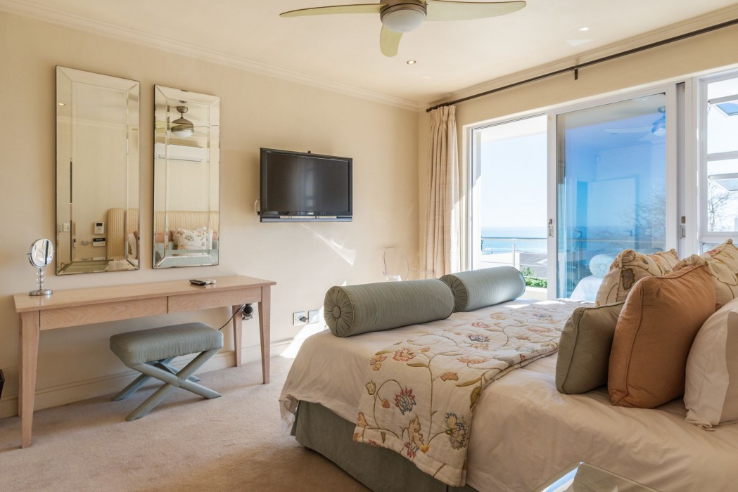 Camps Bay Luxury Villa 22/30