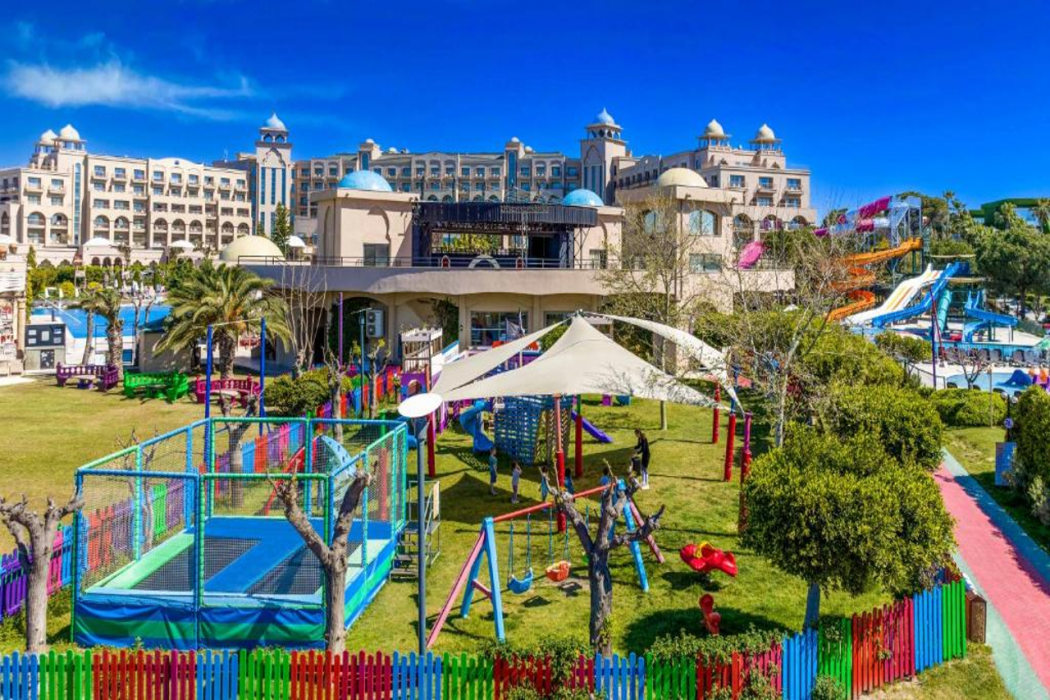 Spice Hotel and SPA in SERIK