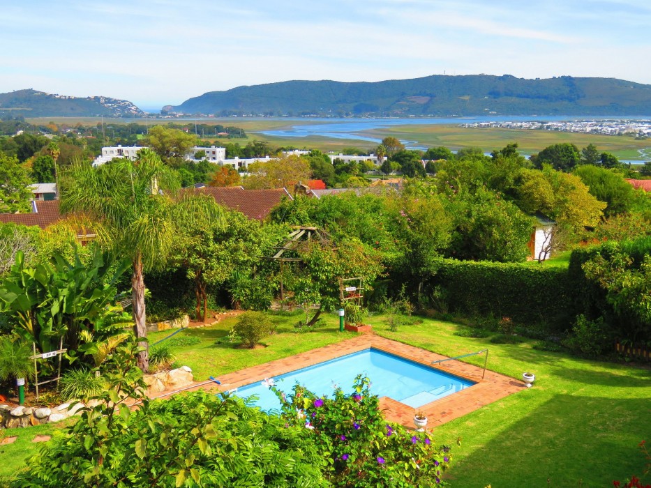 Footprints Of Knysna 27/45