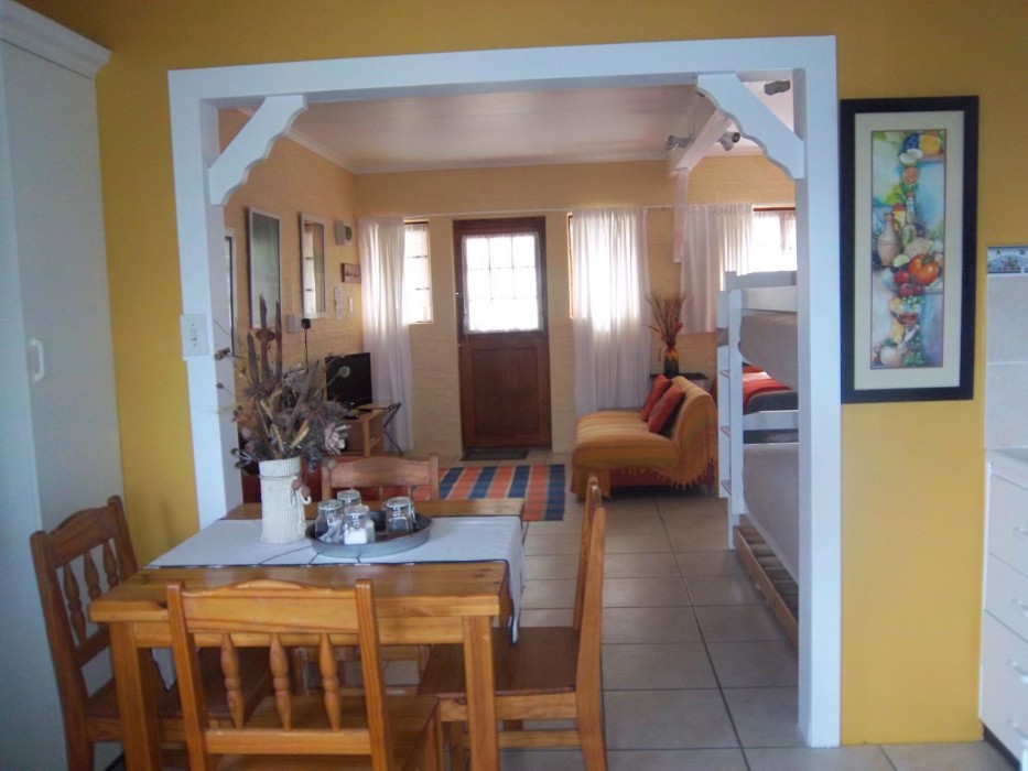 Footprints Of Knysna 30/45