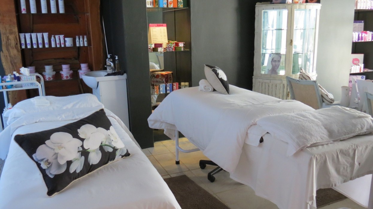 Cocomo Guesthouse Spa And Conference Centre 46/100