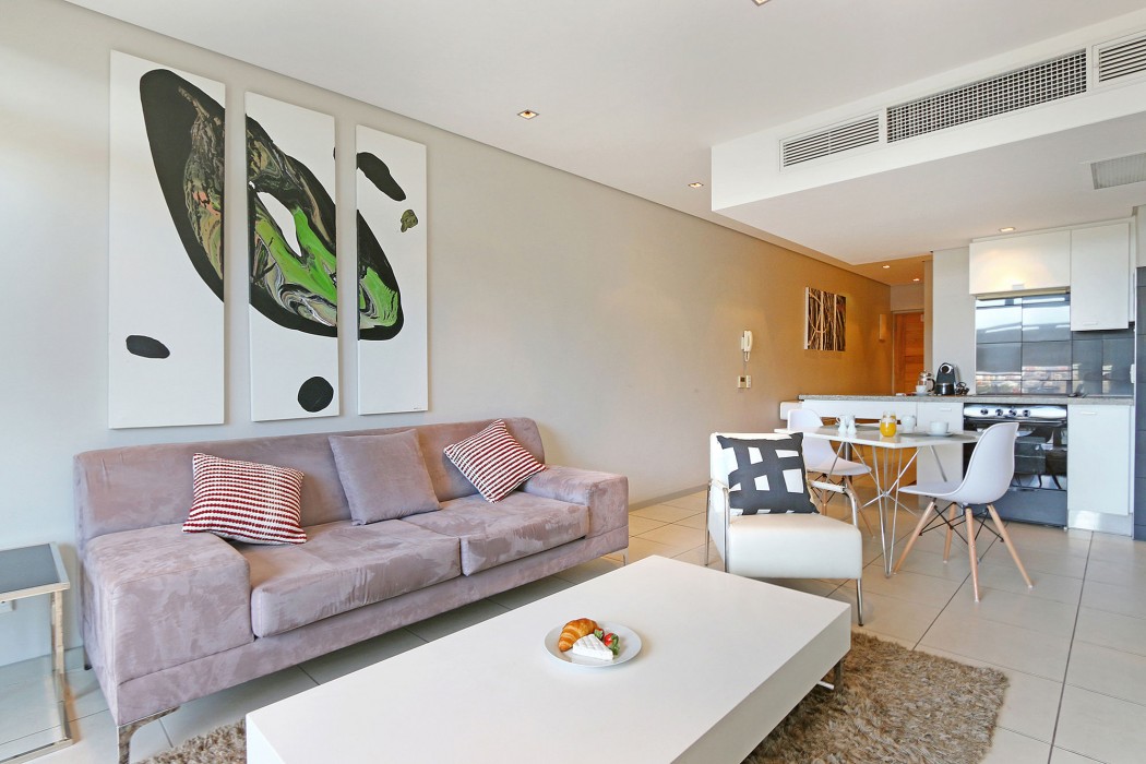 Harbouredge Suites By Totalstay 52/94