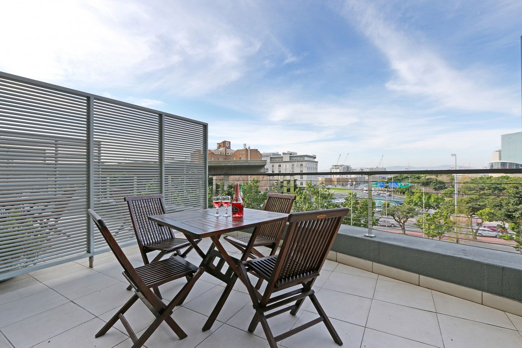Harbouredge Suites By Totalstay 55/94