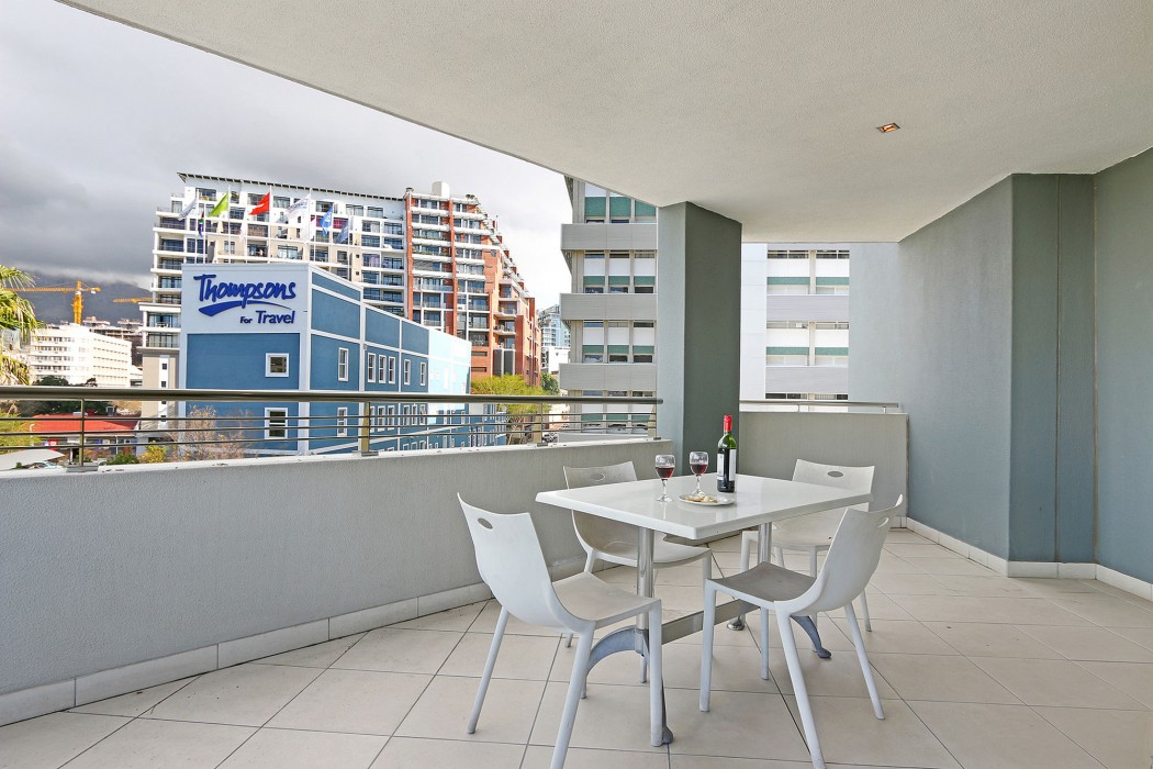 Harbouredge Suites By Totalstay 40/94