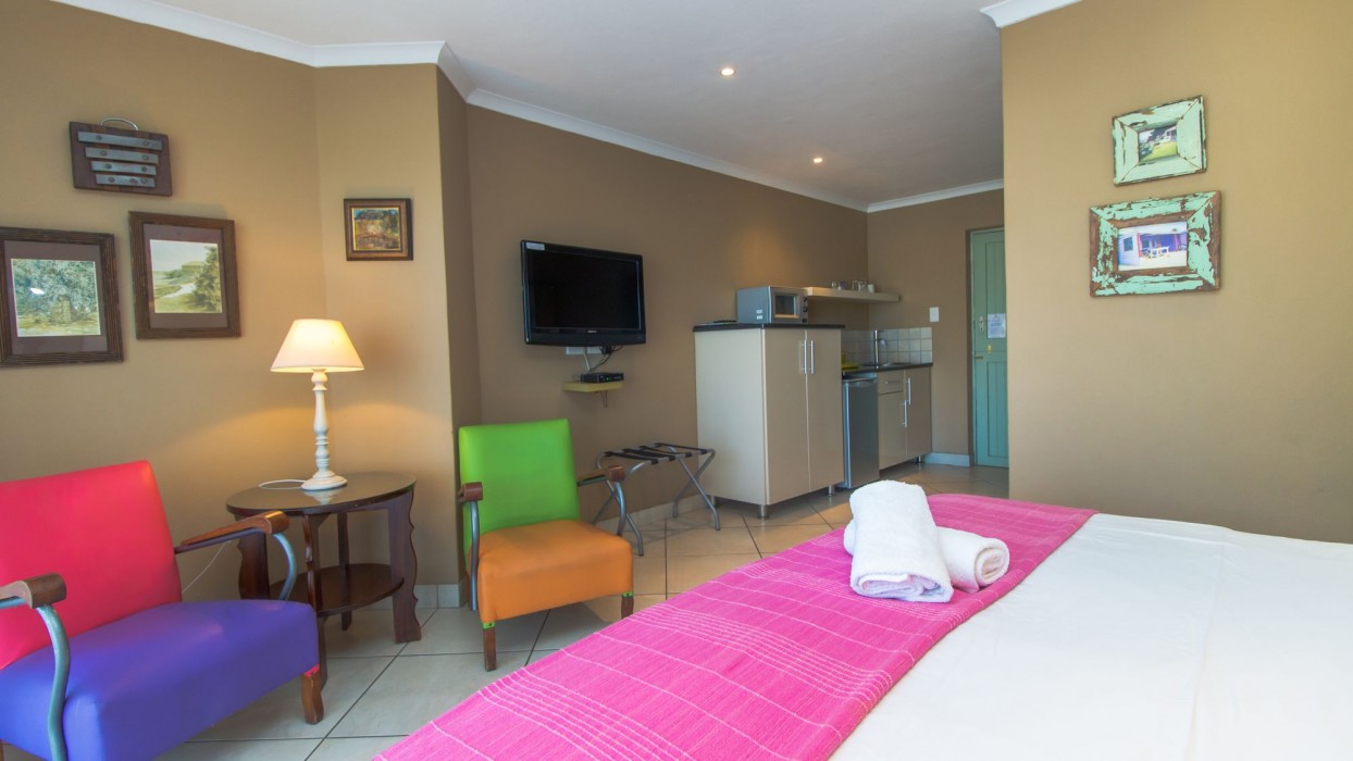 Point Village Hotel 39/76