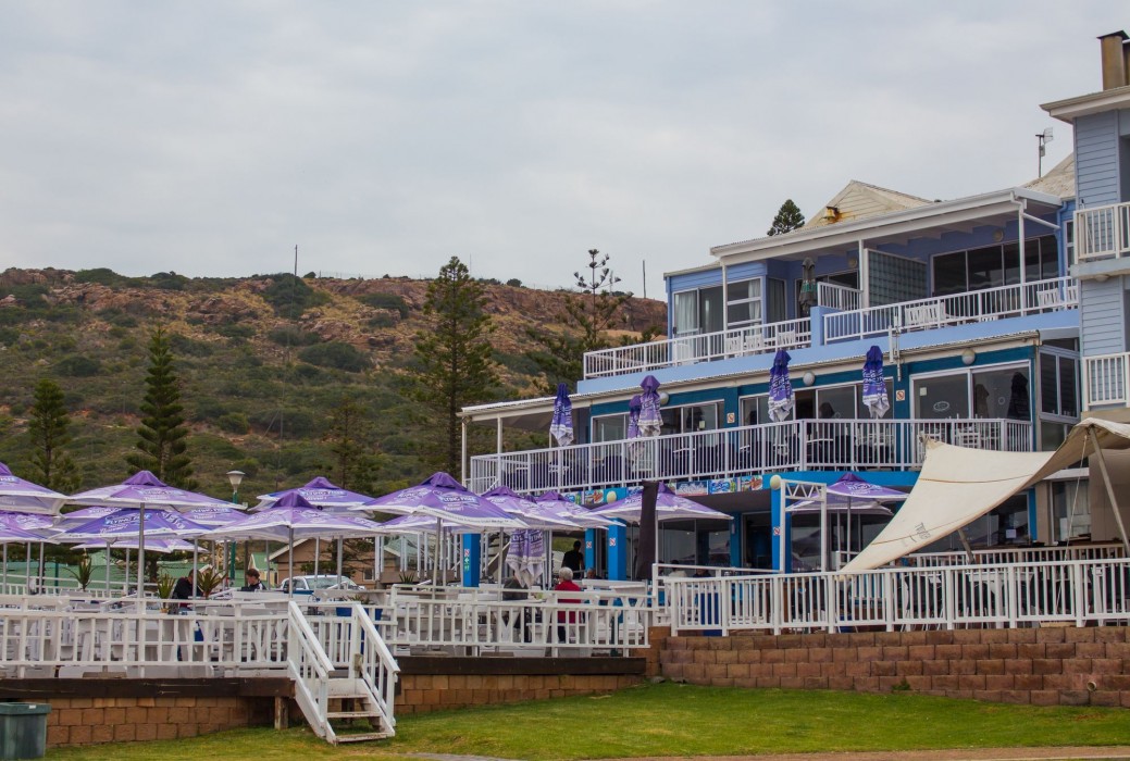 Point Village Hotel 46/76