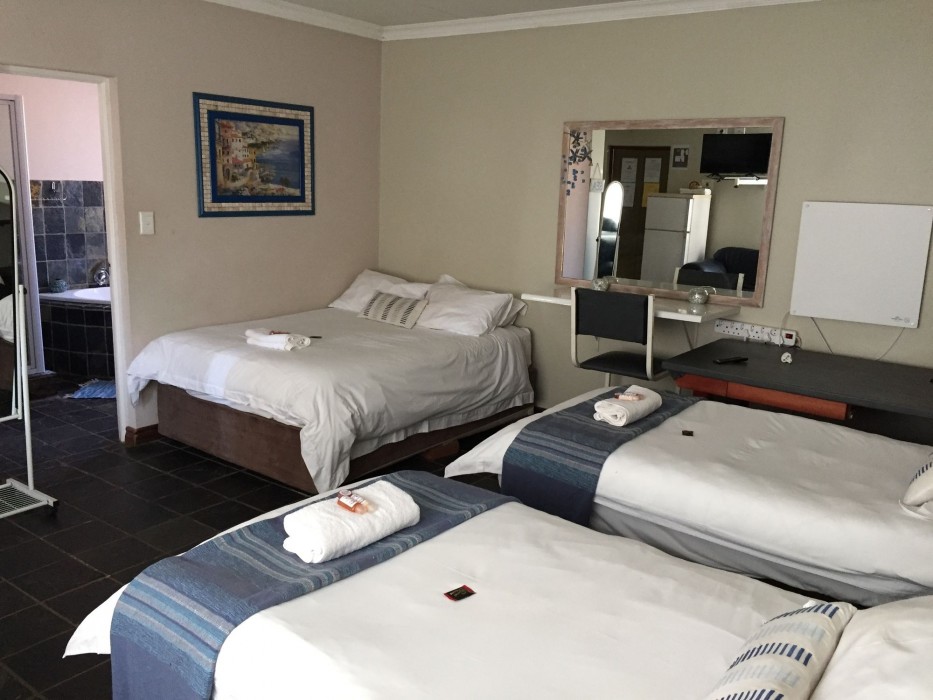 Travellers Nest Guesthouse 48/93