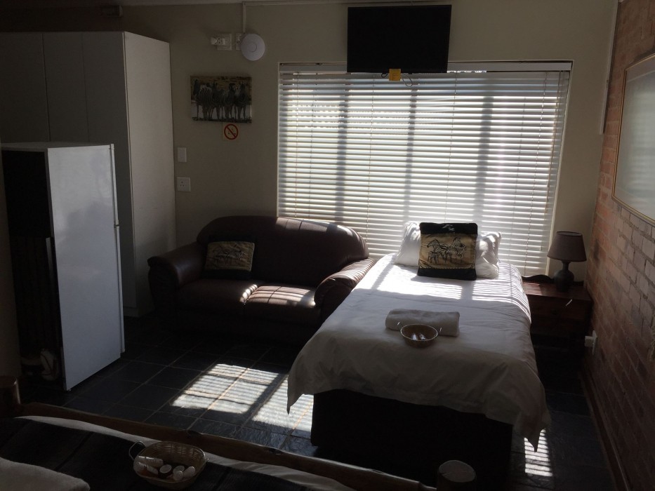 Travellers Nest Guesthouse 36/93