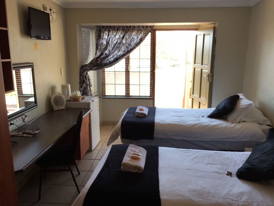 Travellers Nest Guesthouse 55/93
