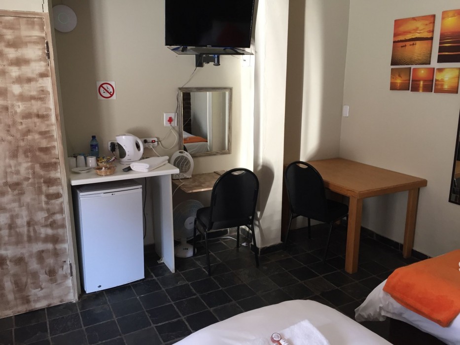 Travellers Nest Guesthouse 46/93