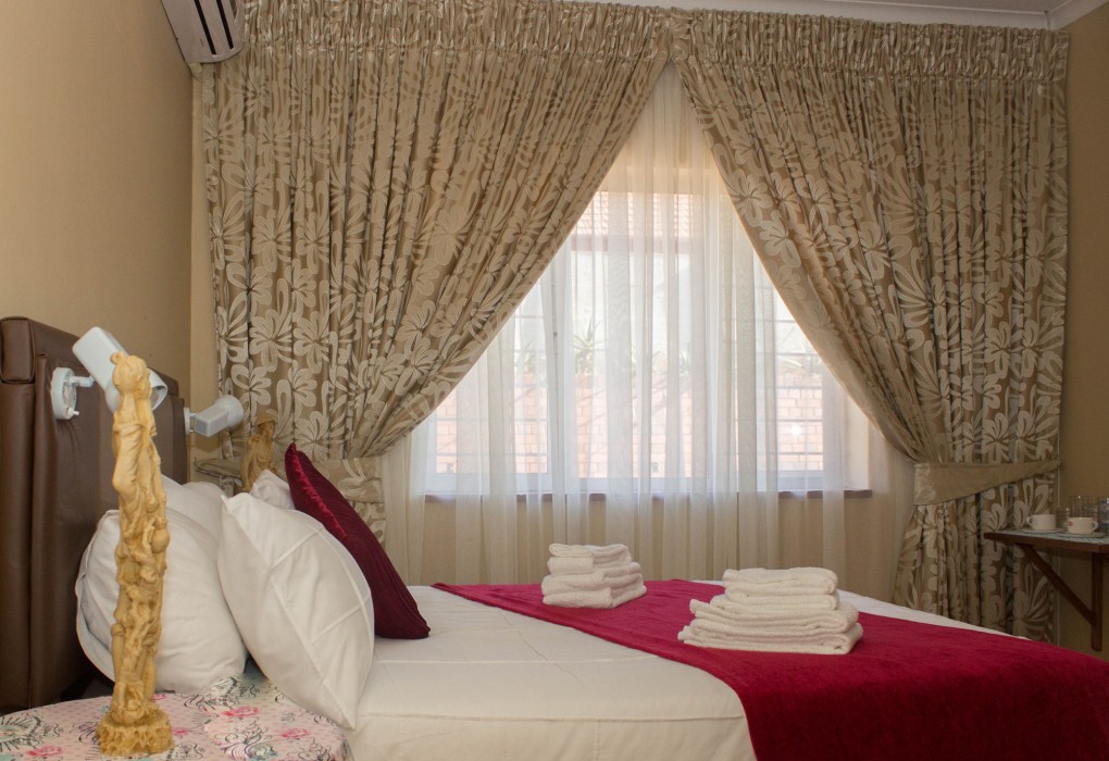 Jothams Guest House 13/42