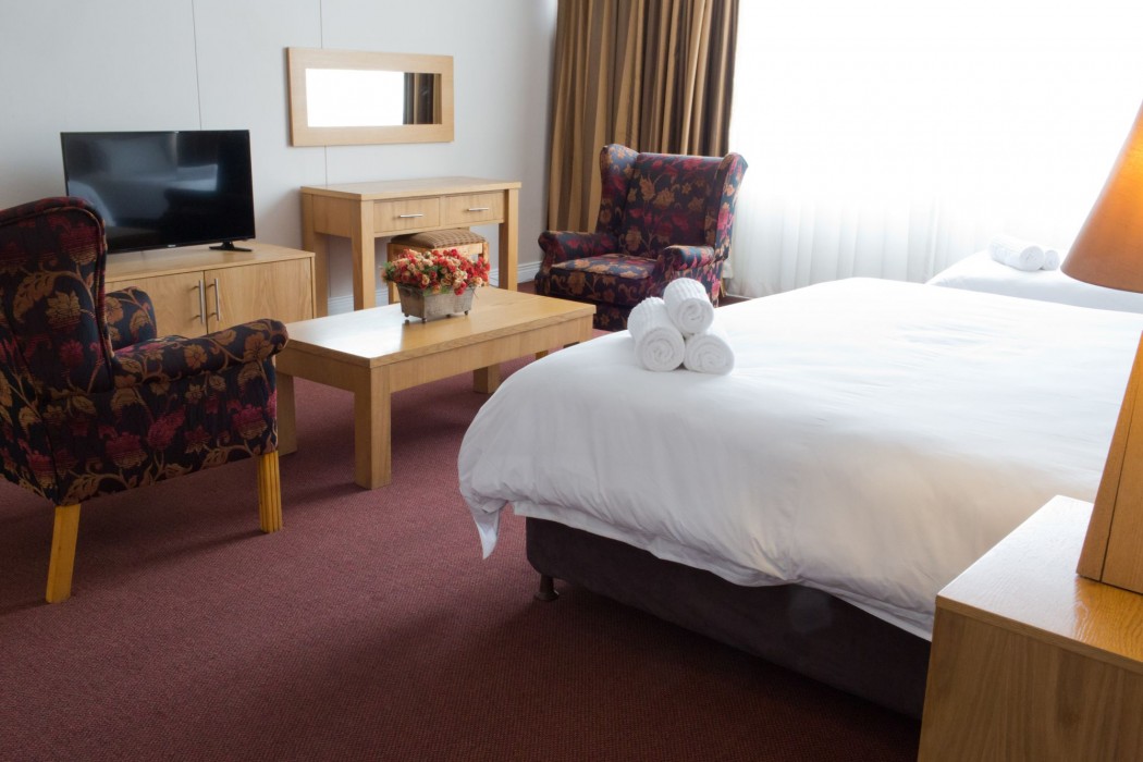 Hotel 224 20/83
