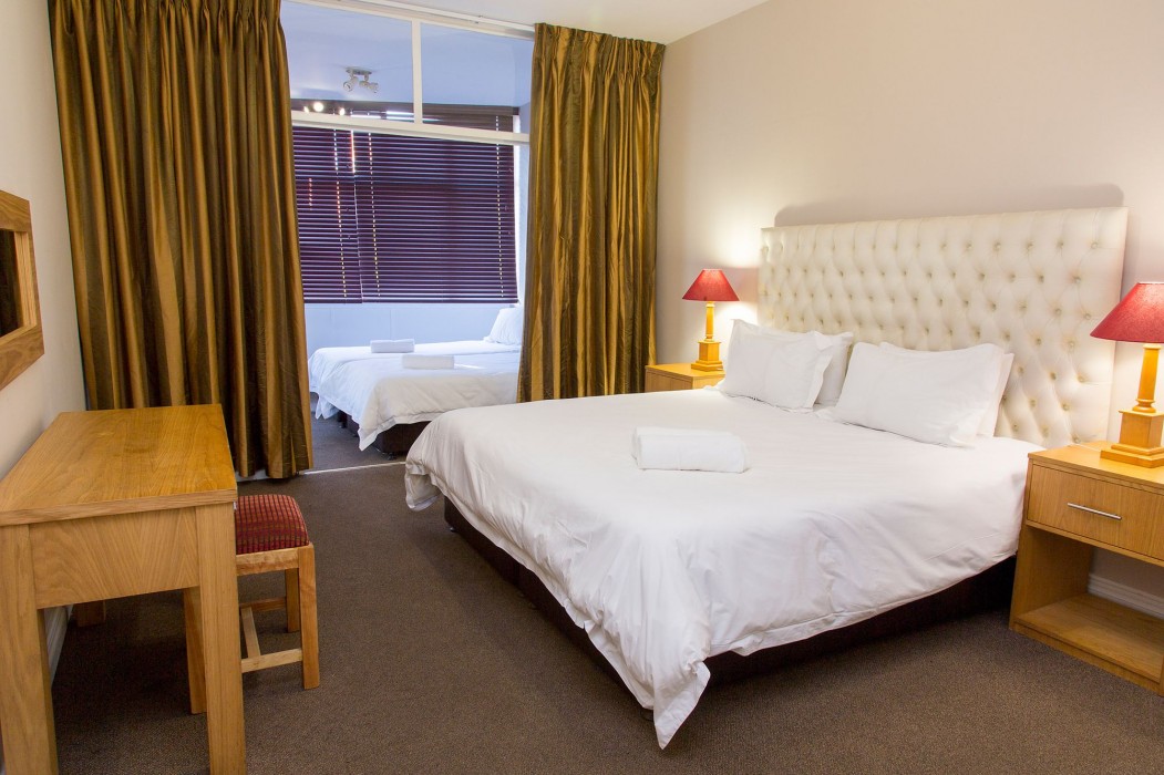 Hotel 224 29/83