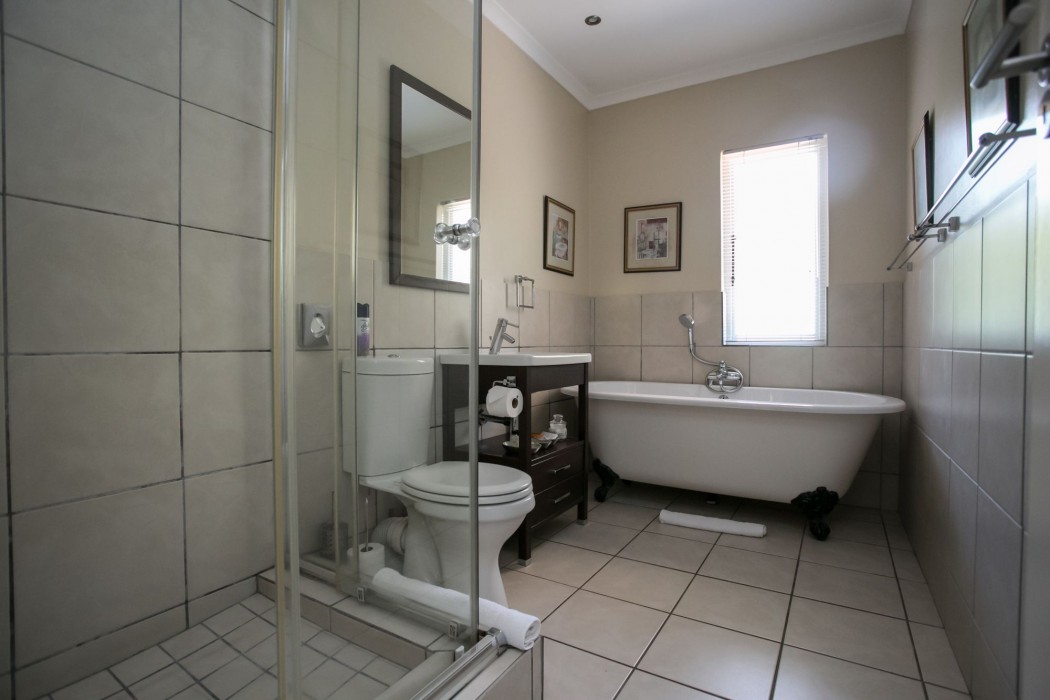 Westville Bed Breakfast Guest House 32/99