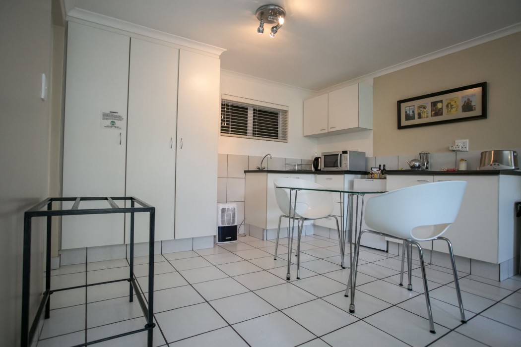 Westville Bed Breakfast Guest House 66/99