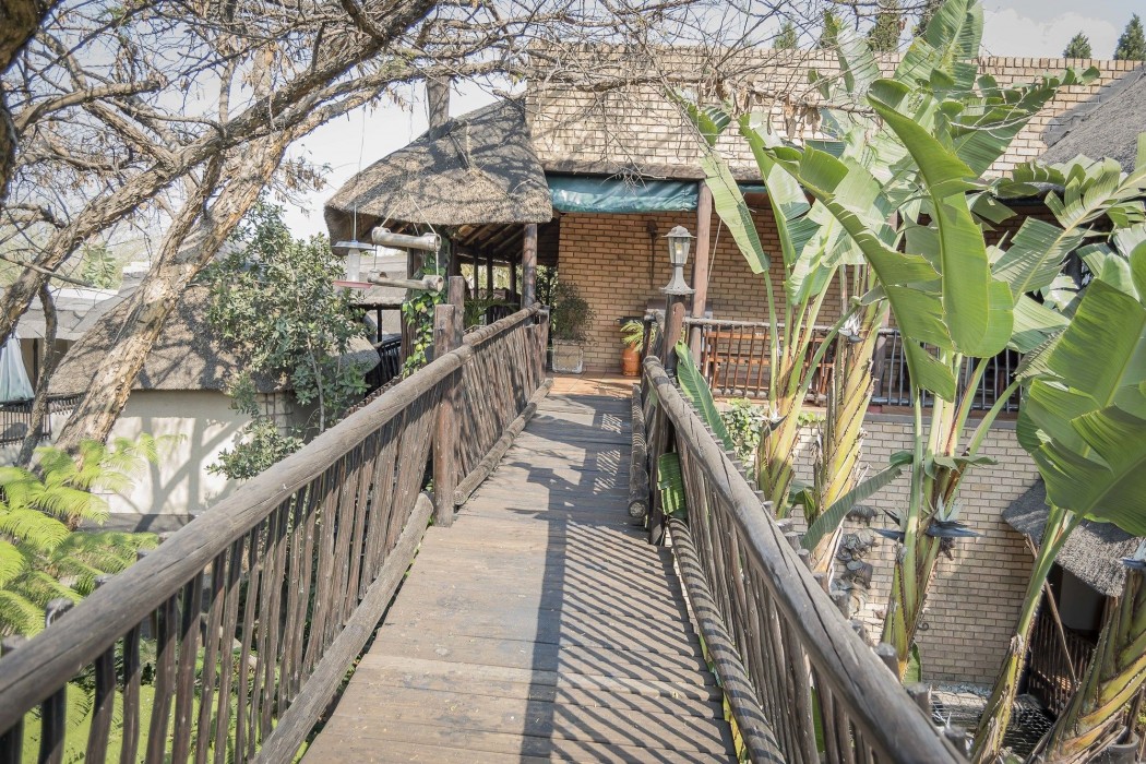 Big 5 Guest House 22/24