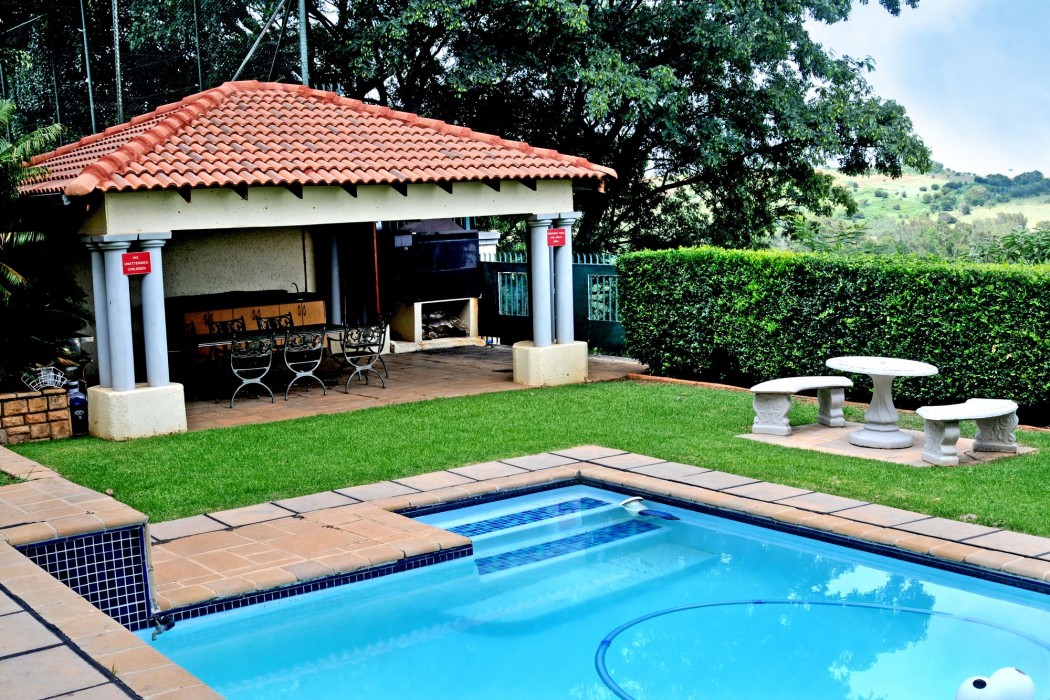 All Seasons Boutique Hotel 52/100