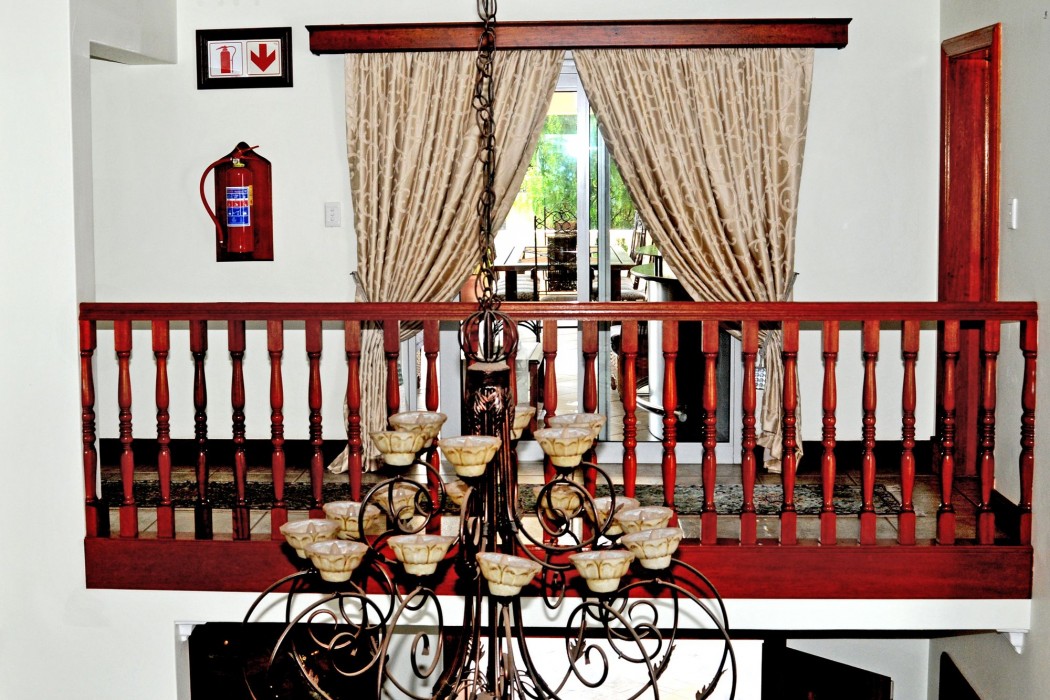 All Seasons Boutique Hotel 64/100