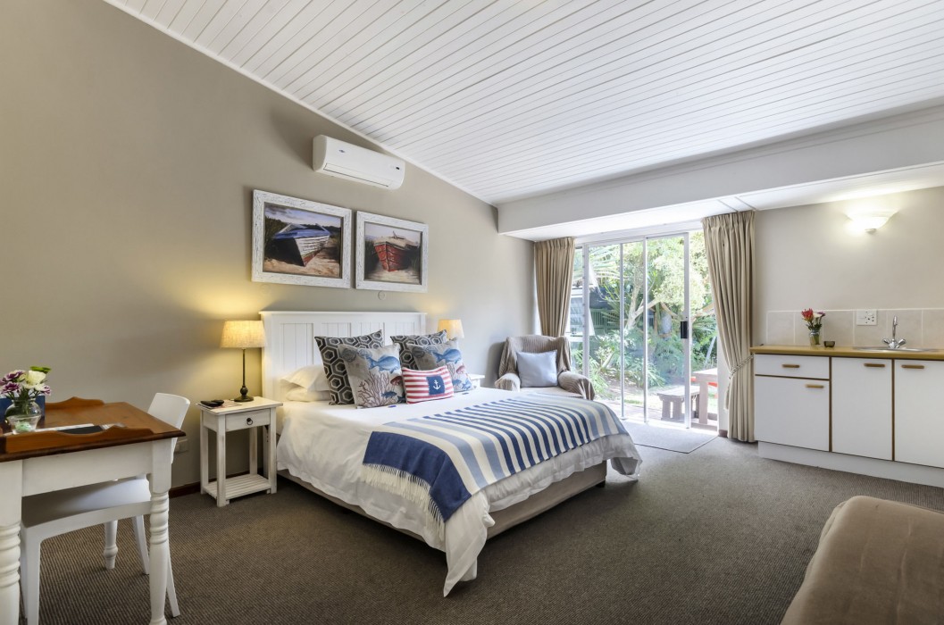 Admiral S Lodge Guest House B B 28/83