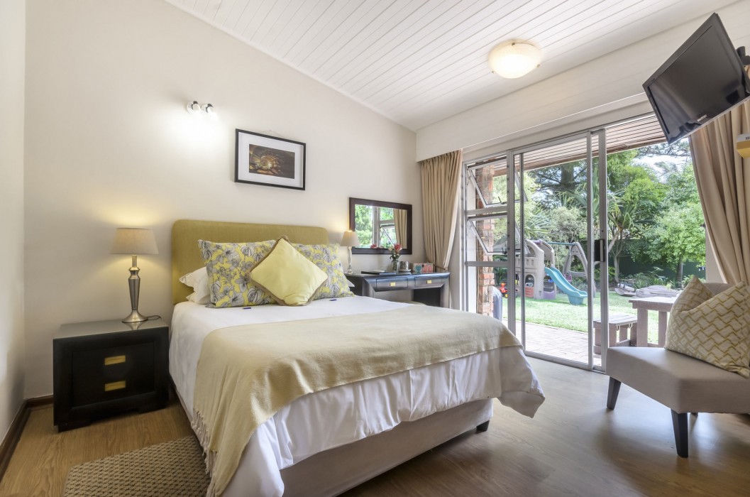 Admiral S Lodge Guest House B B 52/83