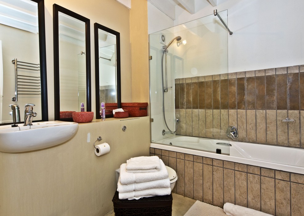 The Lofts Boutique Hotel 50/99