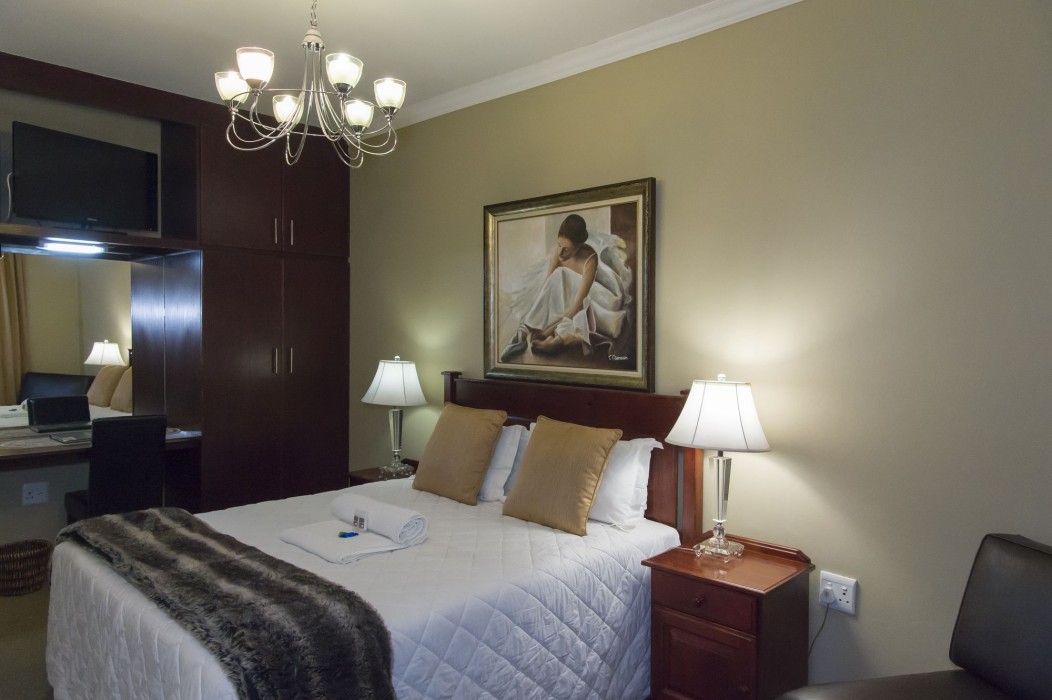 Bayswater Lodge 56/100