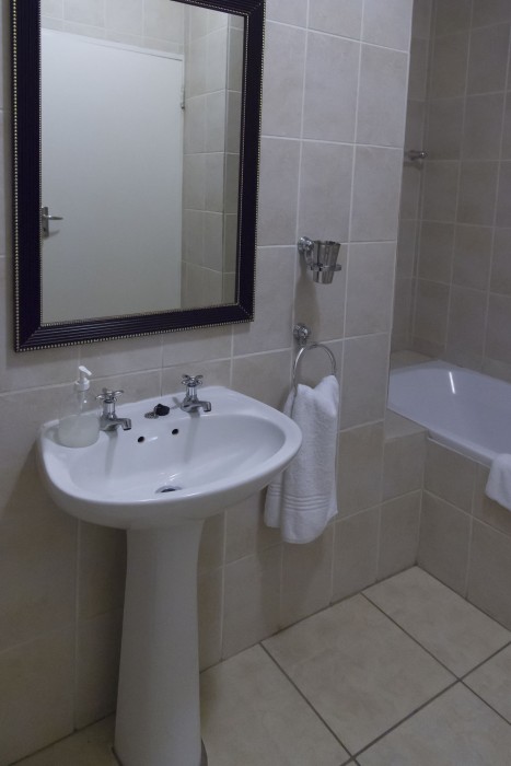 Bayswater Lodge 65/100