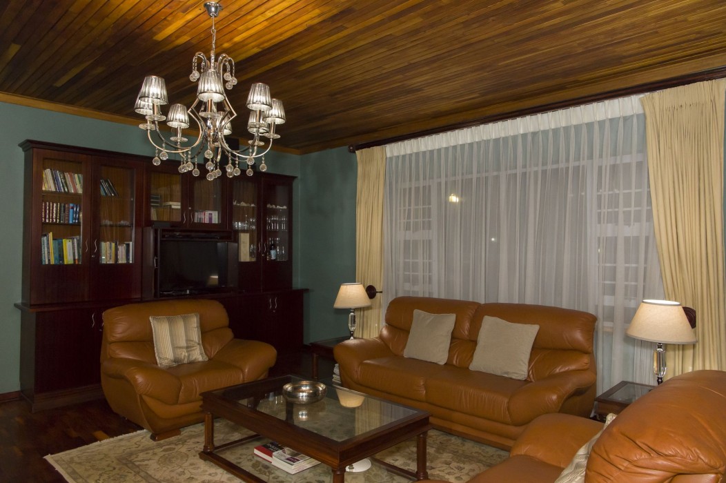 Bayswater Lodge 46/100