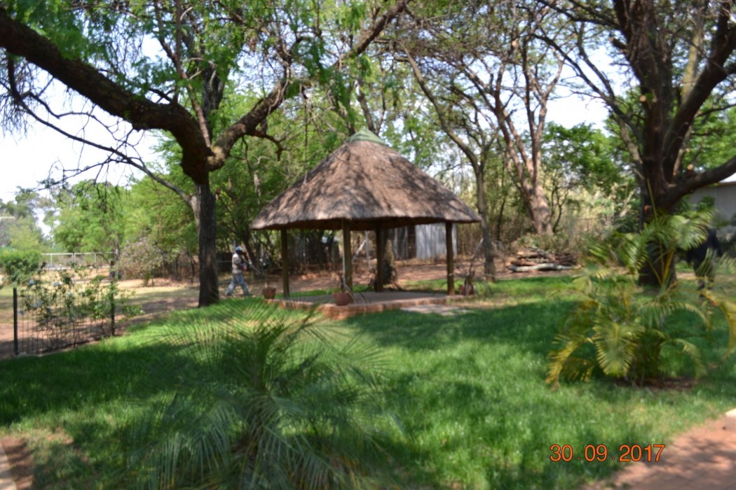 At The Rocks Lodge 22/53