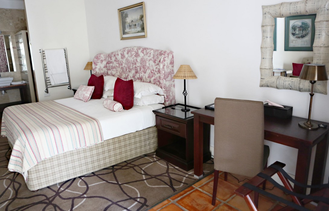 Ashbourne House Guest House 21/93