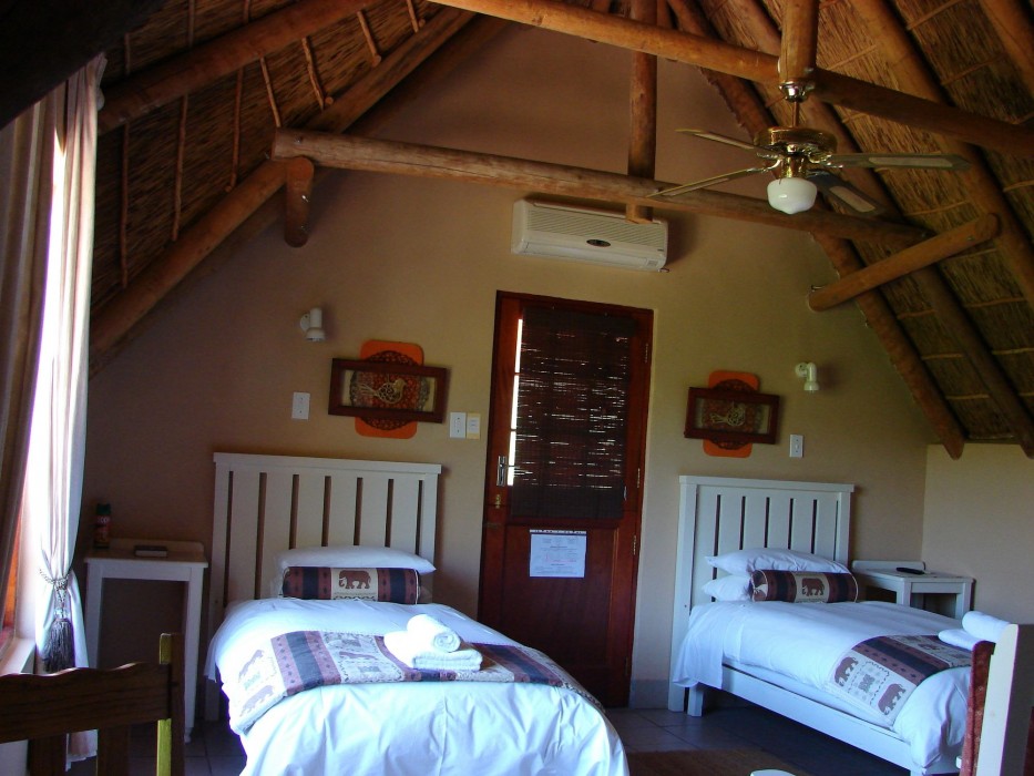 De Poort Country Lodge 17/41