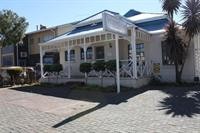 Victorian Lodge 10/34