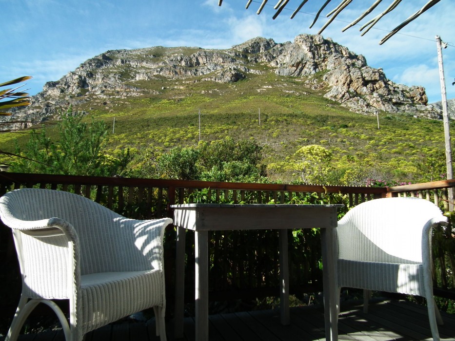 78On5th In Hermanus 38/72