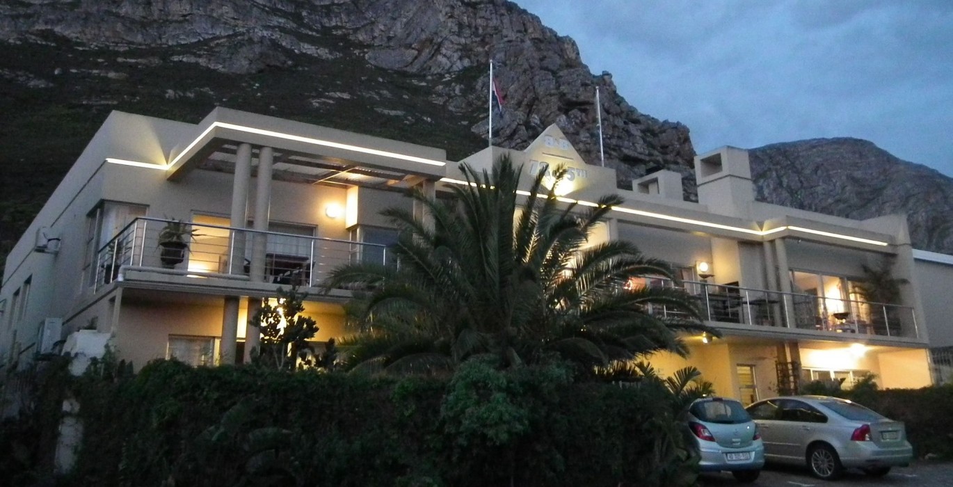 78On5th In Hermanus 36/72