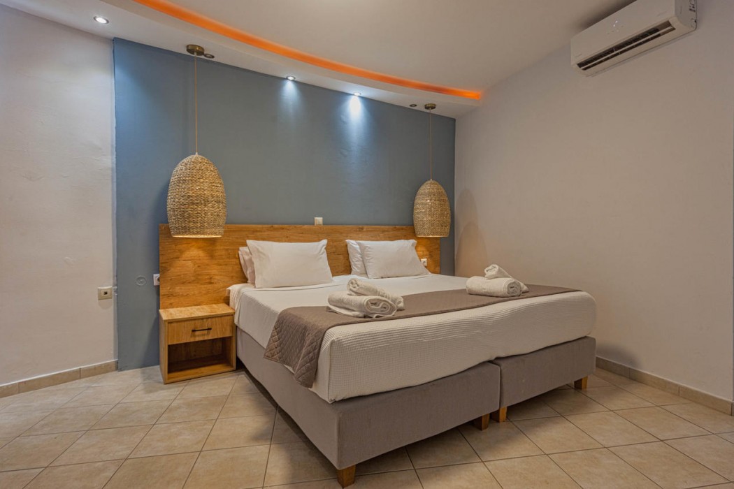Island Beach Resort And Annex Adults Only 21/81