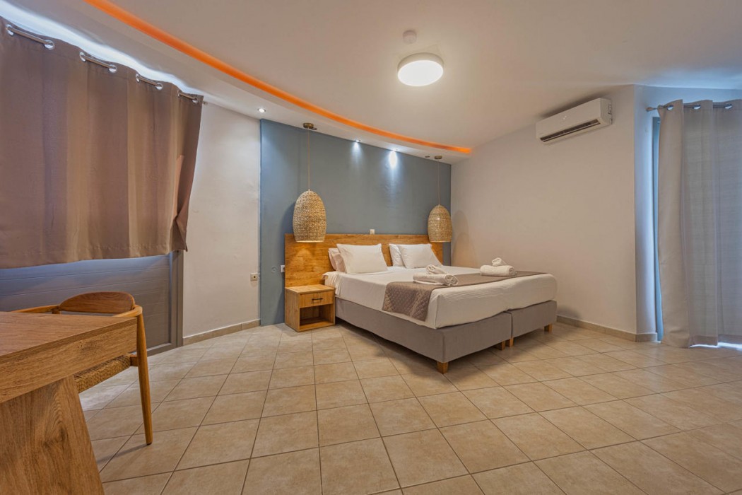 Island Beach Resort And Annex Adults Only 12/81