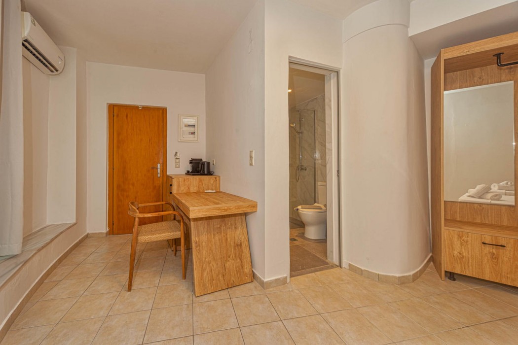 Island Beach Resort And Annex Adults Only 19/81