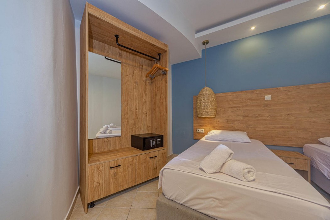 Island Beach Resort And Annex Adults Only 37/81