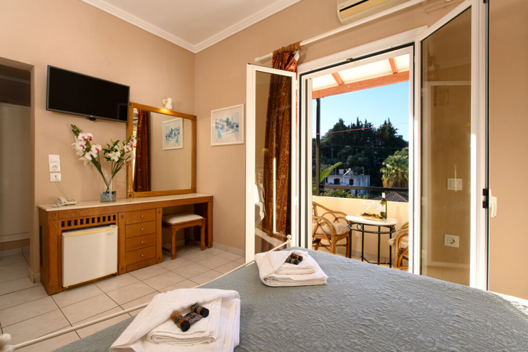 Ipsos Di Mare - Adults Only 12/41