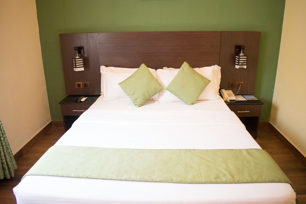 Atlantic Hotel And Suites 22/83